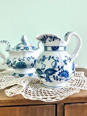 Vintage Blue Onion Creamer and Sugar Bowl Vienna Woods Japan